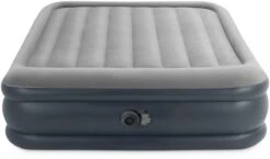 Intex Deluxe Pillow Rest Raised Luchtbed - Queensize - Ingebouwde Elektrische Pomp -Camping Avontuur 1320 1900 64136 prd2 2023 300