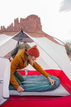 Therm-A-Rest Saros 32 L Mummymodel Slaapzak 11 Therm-A-Rest Saros 32 L Mummymodel Slaapzak -Camping Avontuur 1900 1267 2022 thermarest desertcamping highsierras spence 0042