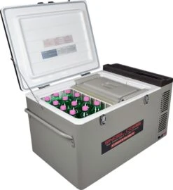 Engel MD60F-C Dual-zone Compressor Koelbox - 57 Liter 7 Engel MD60F-C Dual-zone Compressor Koelbox - 57 Liter -Camping Avontuur 1900 1732 md60fc deckel offen