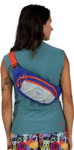 Osprey Daylite Heuptas - Blauw/Oranje -Camping Avontuur 1900 1900 0006 daylitewaist s23 onbody6 silverliningblueberry 10005144