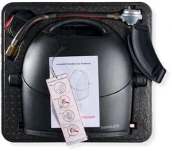 NomadiQ Draagbare Gasbarbecue - Zwart -Camping Avontuur 1900 1900 c2vydmljzt1pbwfnzxmmc3jjpwh0dhbzjtnbjtjgjtjgd3d3lm5vbwfkaxfiyneuy29tjtjgd3aty29udgvudcuyrnvwbg9hzhmlmkyymdiwjtjgmdclmkzub21hzglrlwjics1ib3gtb3blbi0xlmpwzyzjywn