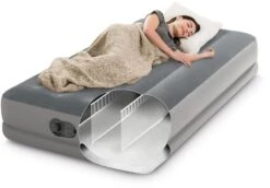 Intex Prestige Mid-Rise Luchtbed - Eenpersoons - Ingebouwde Elektrische Pomp 12 Intex Prestige Mid-Rise Luchtbed - Eenpersoons - Ingebouwde Elektrische Pomp -Camping Avontuur 835 1200 intex twin prestige mid rise luchtbed 1 persoons 3