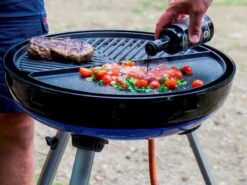 CADAC Carri Chef 50 Gasbarbecue - BBQ/Plancha -Camping Avontuur 900 1204 carri chef 50 bbq plancha 1