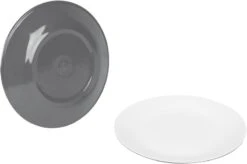 Bo-Camp Melamine Serviesset - 16-delig - Grijs -Camping Avontuur 900 1271 6181274 02