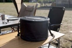 LotusGrill XL Hybrid Houtskoolbarbecue - Rood -Camping Avontuur lotusgrill in hoes